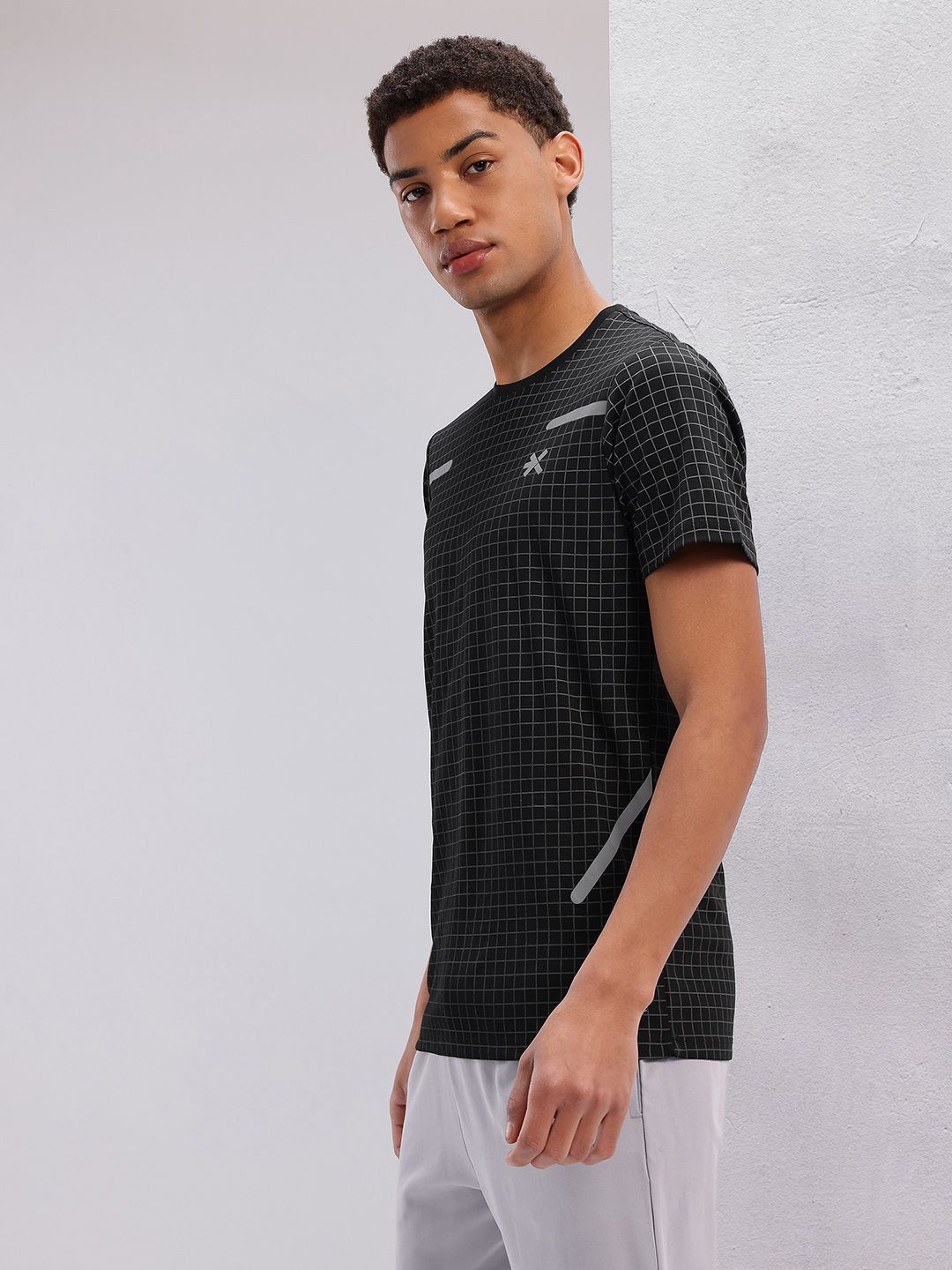 HRX by Hrithik Roshan Men Checked Rapid-Dry Running T-shirt