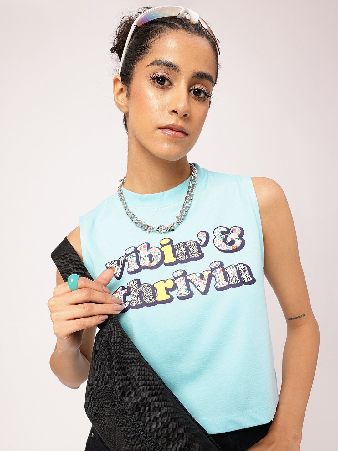 Grunge Keep Vibing Printed Sleeveless Crop T-shirt