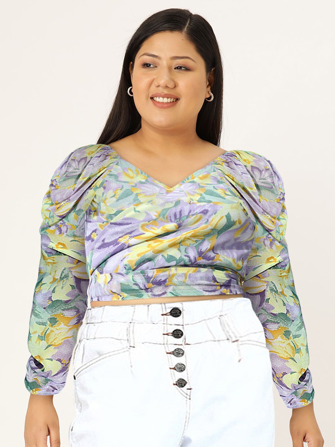 Berrylush Women Charming Purple Floral Cropped Top