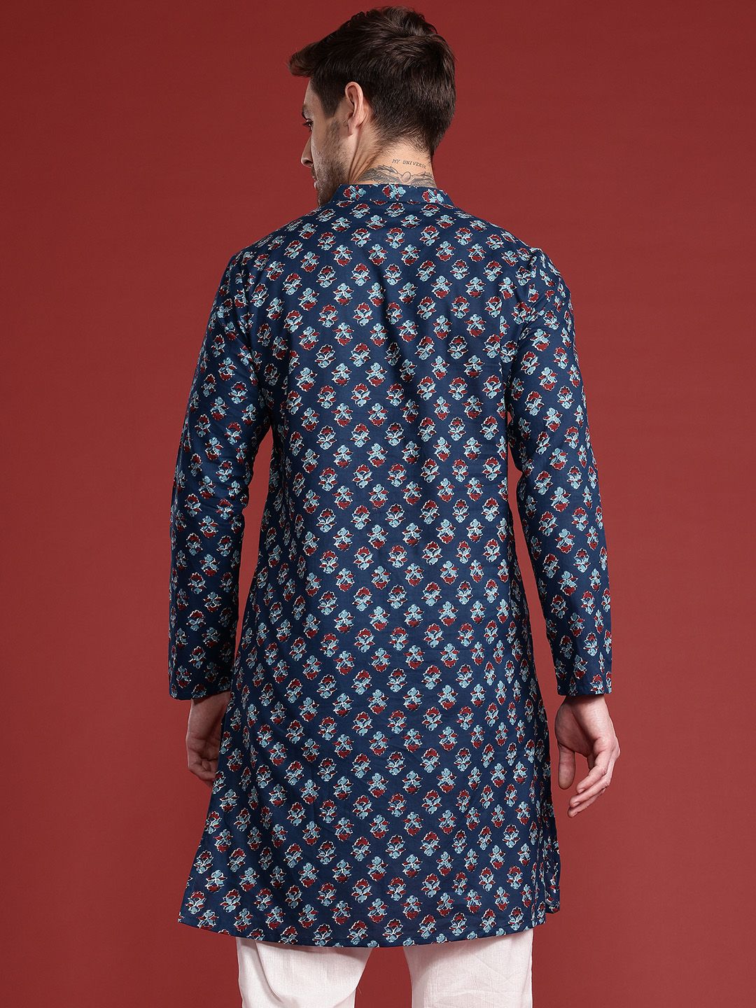 Anouk Mandarin Collar Indie Floral Printed Pure Cotton Kurta