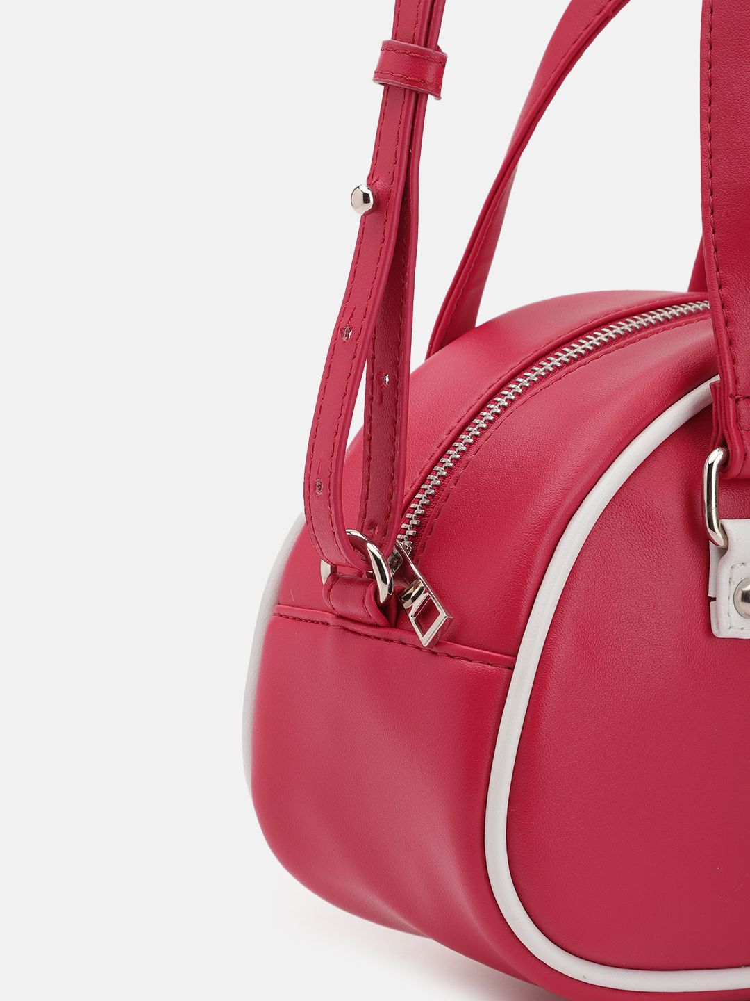 DressBerry Structured Handheld Bag