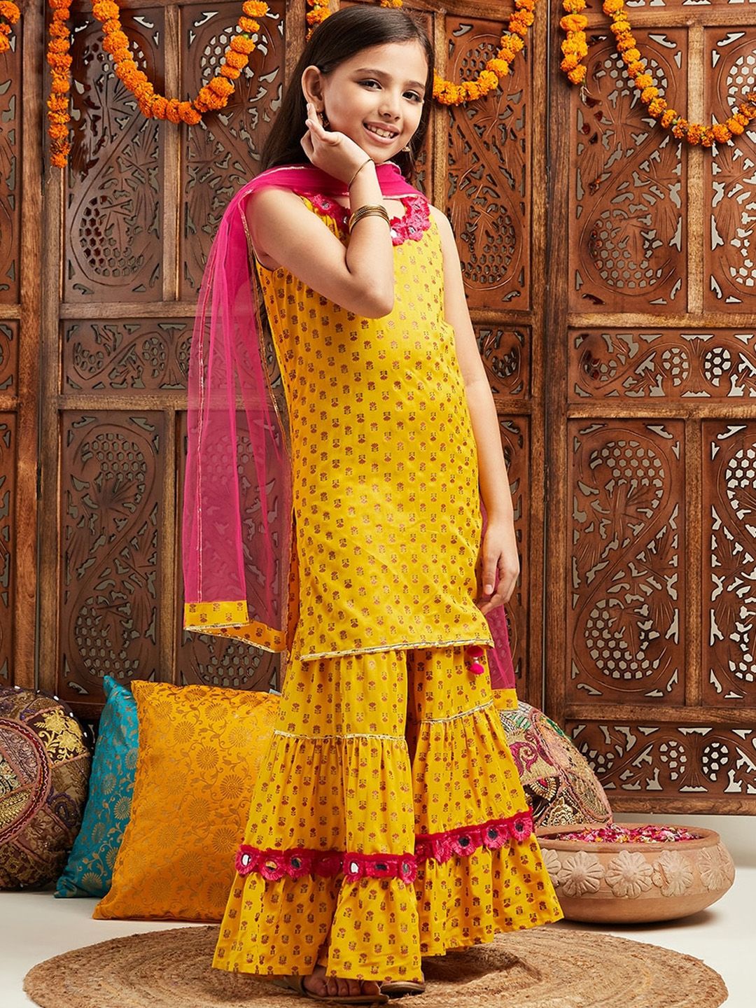 pspeaches Girls Ethnic Motifs Printed Regular Mirror Work Kurta With Sharara & Dupatta