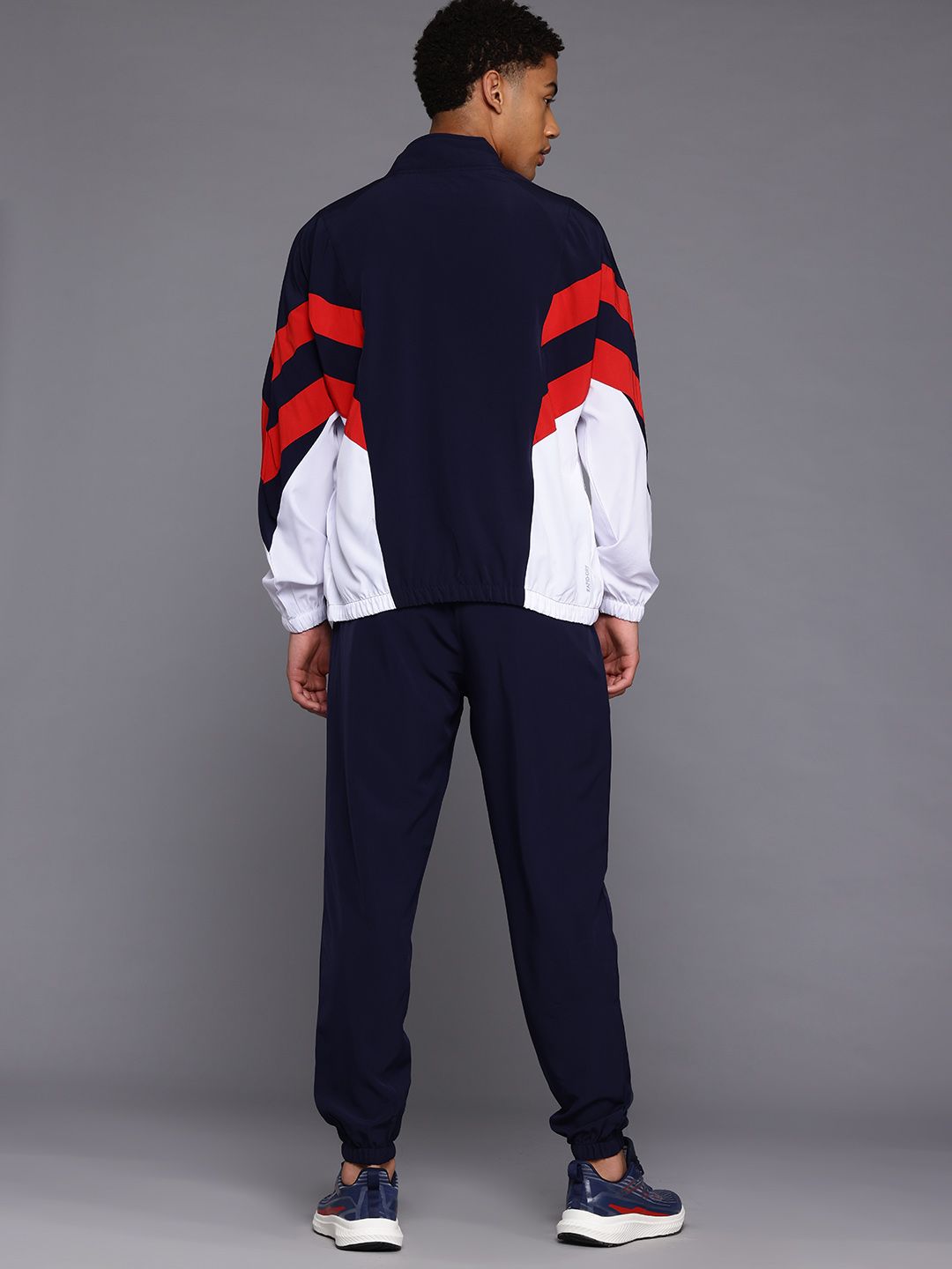 HRX by Hrithik Roshan Lifestyle Tracksuit