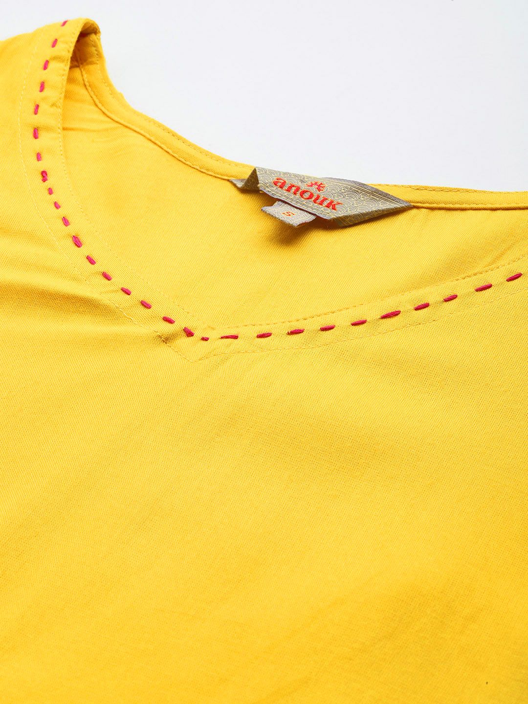 Anouk V-Neck Solid High-Low Kurta