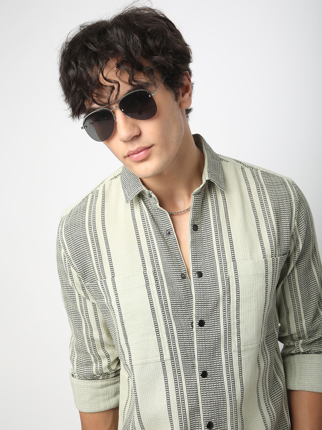 VASTRADO Men Classic Spread Collar Multi Striped Cotton Slim Fit Casual Shirt