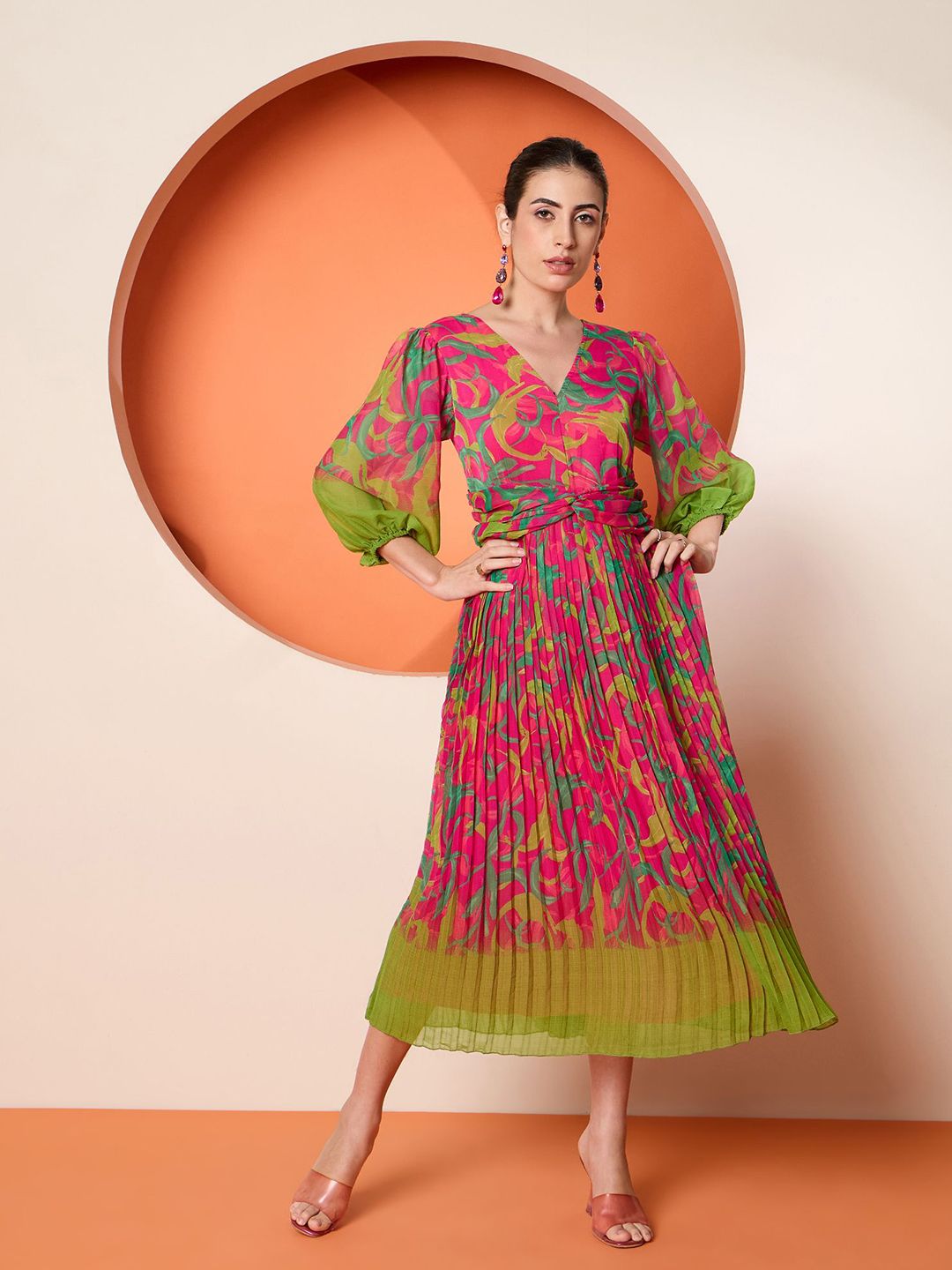 Antheaa Women Floral Printed Fit & Flare Pleated Midi Dress