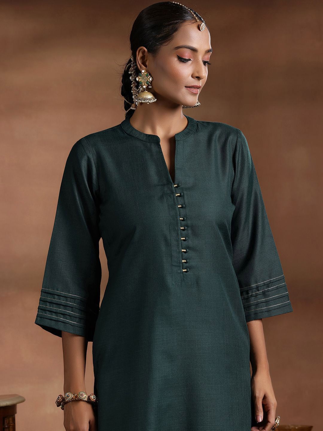 Libas Mandarin Collar Zari Straight Kurta With Salwar & Dupatta