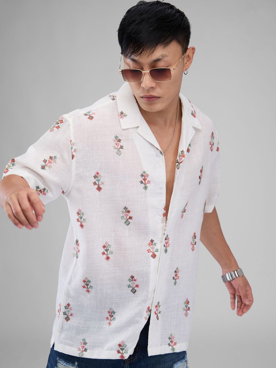 VASTRADO Men White Embroidered Notch Collar Oversized Pure Cotton Shirt