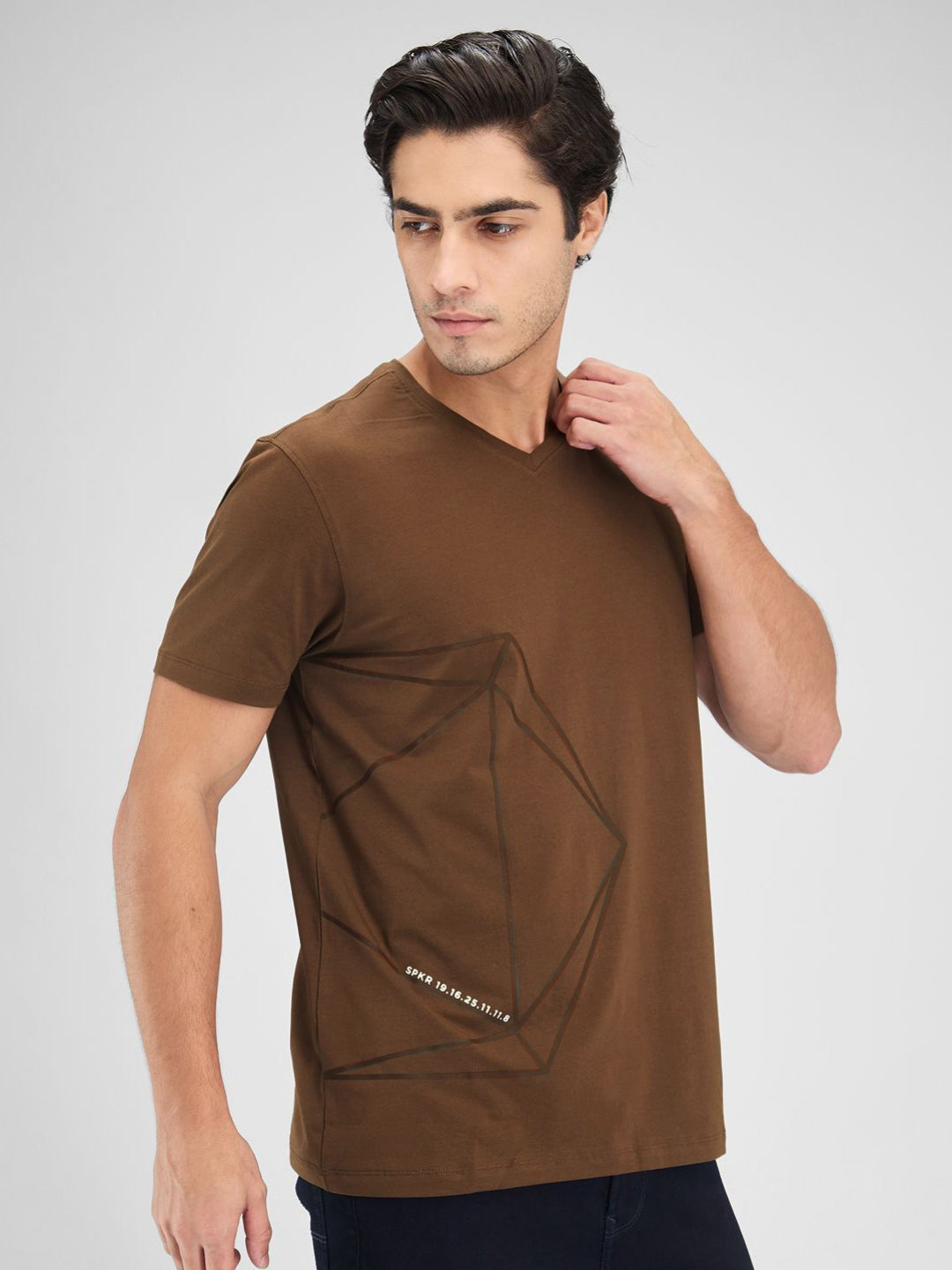 SPYKAR Men V-Neck Raw Edge Slim Fit T-shirt