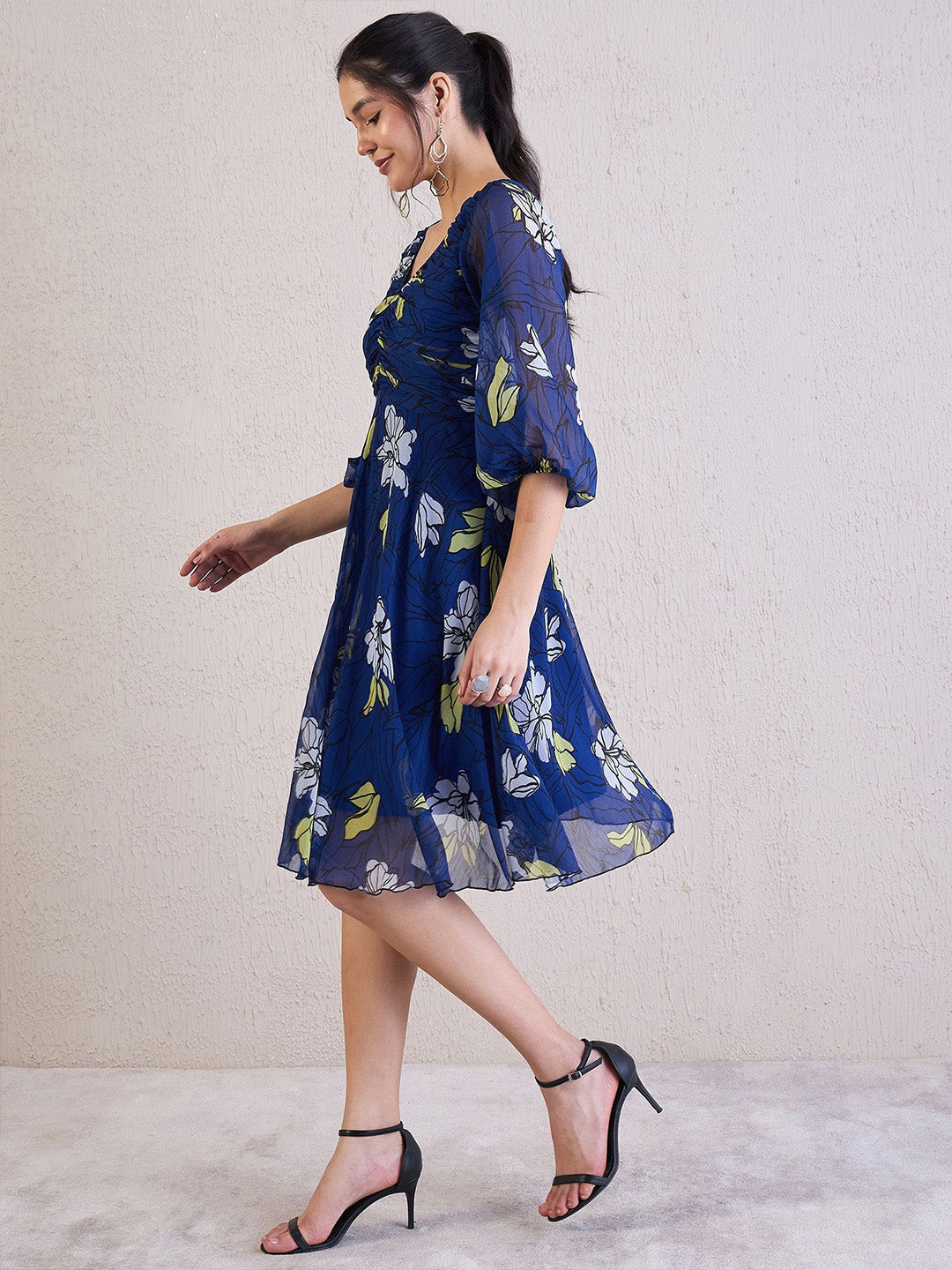 Antheaa Women Floral Print V-Neck Puff Sleeves Chiffon Knee Length Empire Dress