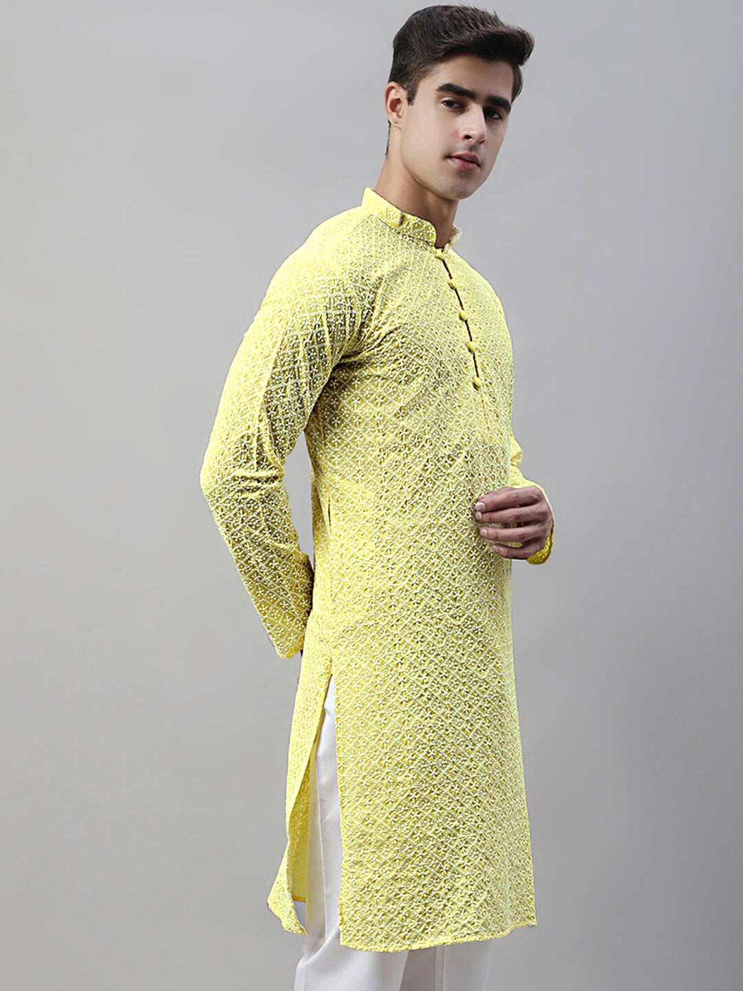 Jompers Embroidered Mandarin Collar Chikankari Kurta