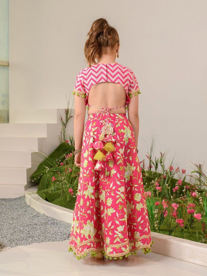 pspeaches Girls Printed Ready to Wear Lehenga Choli With Dupatta