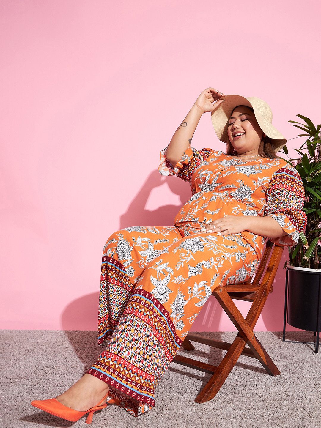 SASSAFRAS Curve Printed Top With Trousers