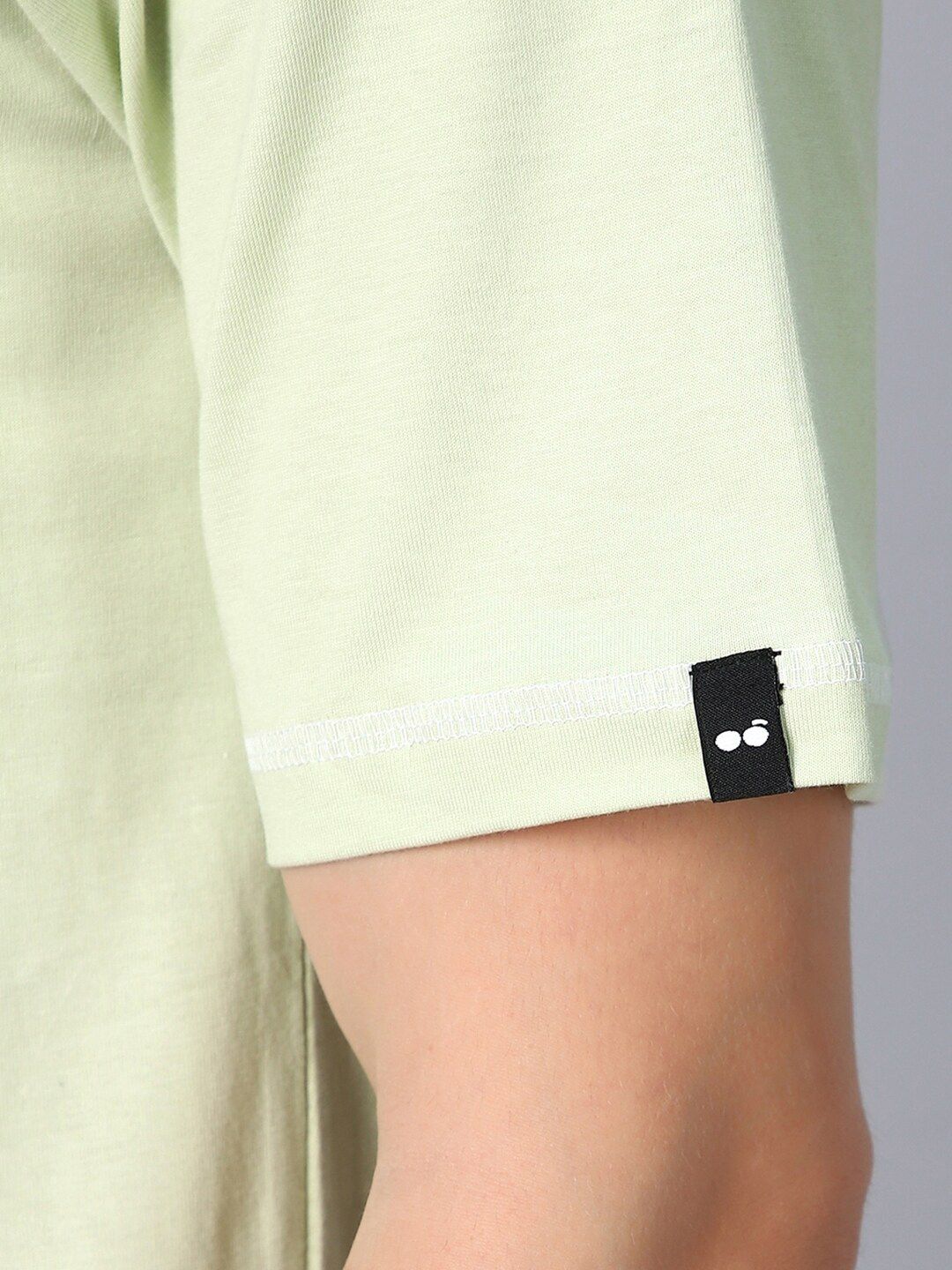 Bewakoof Wild Graphic Printed Oversized T-shirt