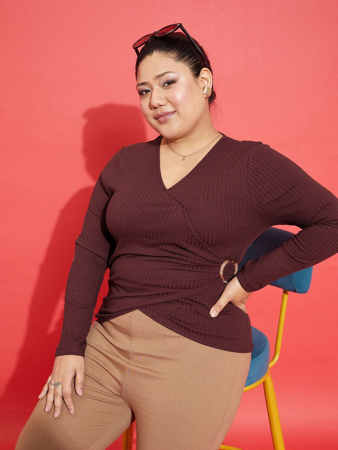 SASSAFRAS Curve Plus Size V-Neck Wrap Top