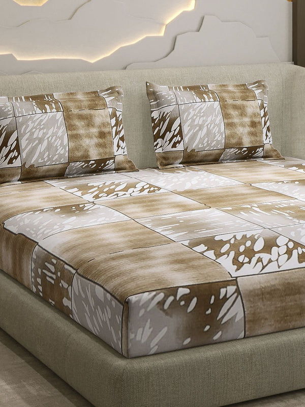 Monte Carlo Beige & White Printed Cotton 104 TC Queen Bedsheet Set 2.24 cm x 2.54 cm