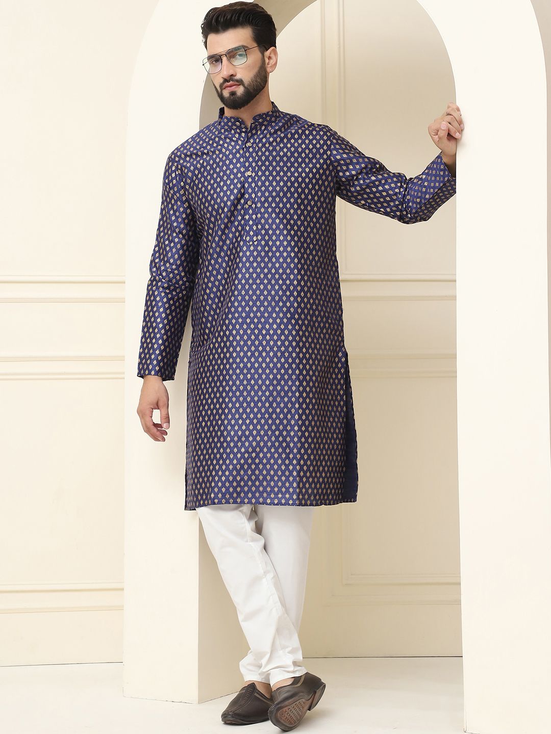 SOJANYA Motif Etnik Bercetak Kurta