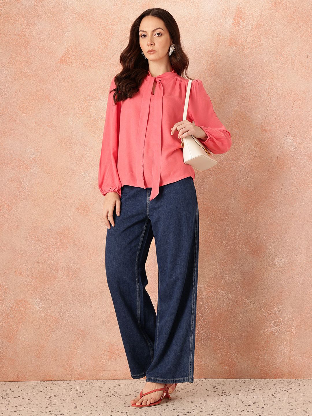 all about you Tie-Up Neck Puff Sleeves Top