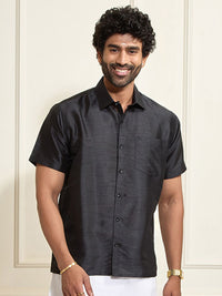 VASTRAMAY Premium Spread Collar Casual Shirt