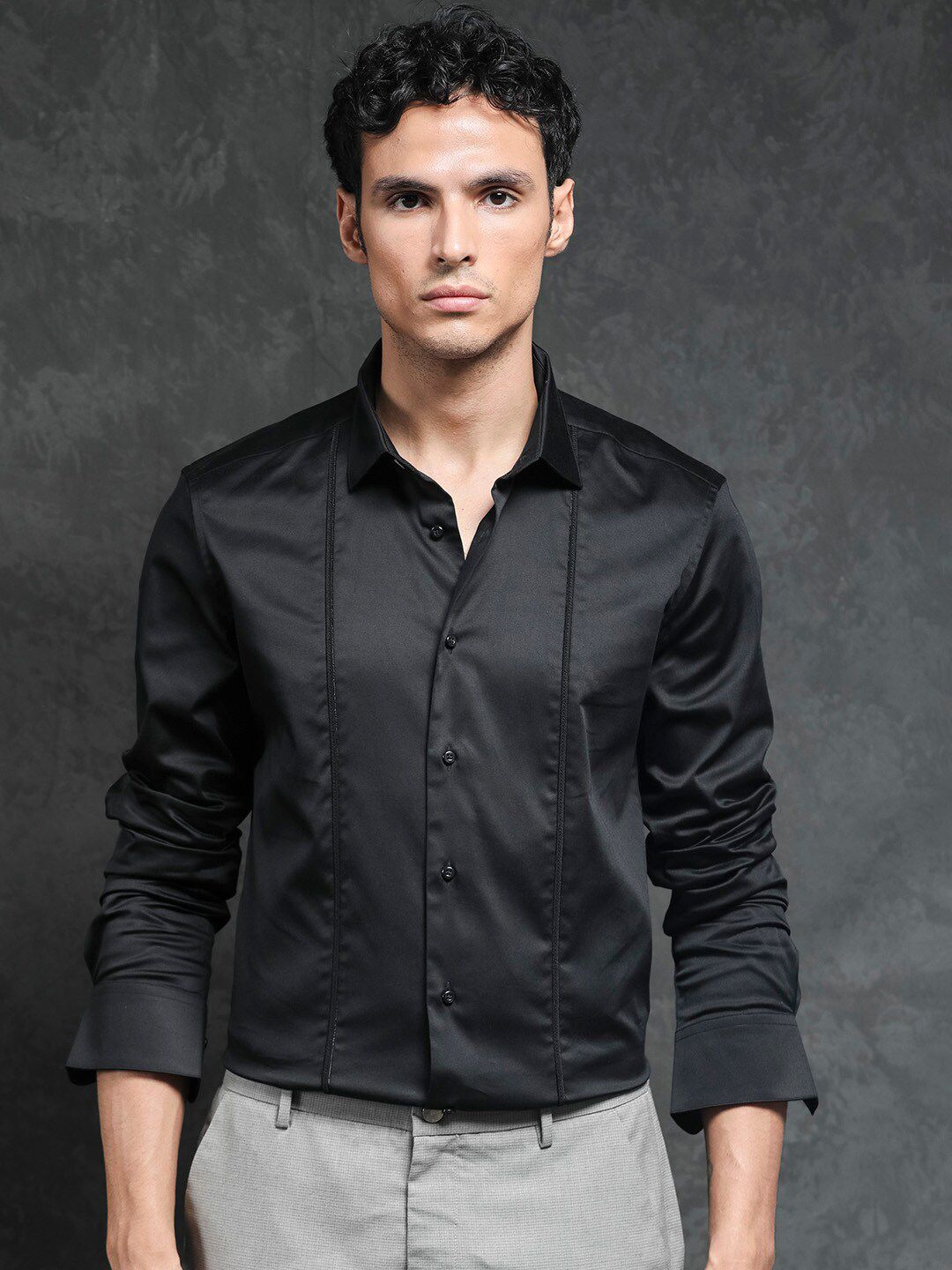 RARE RABBIT Men Liner Black Slim Fit Opaque Cotton Shirt