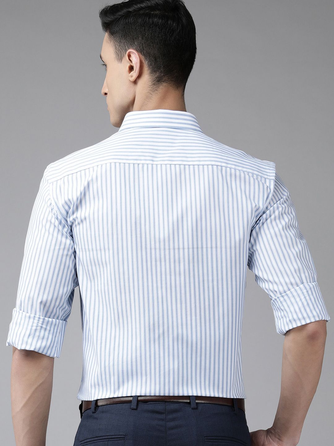 Park Avenue Men Blue Slim Fit Striped Formal Shirt