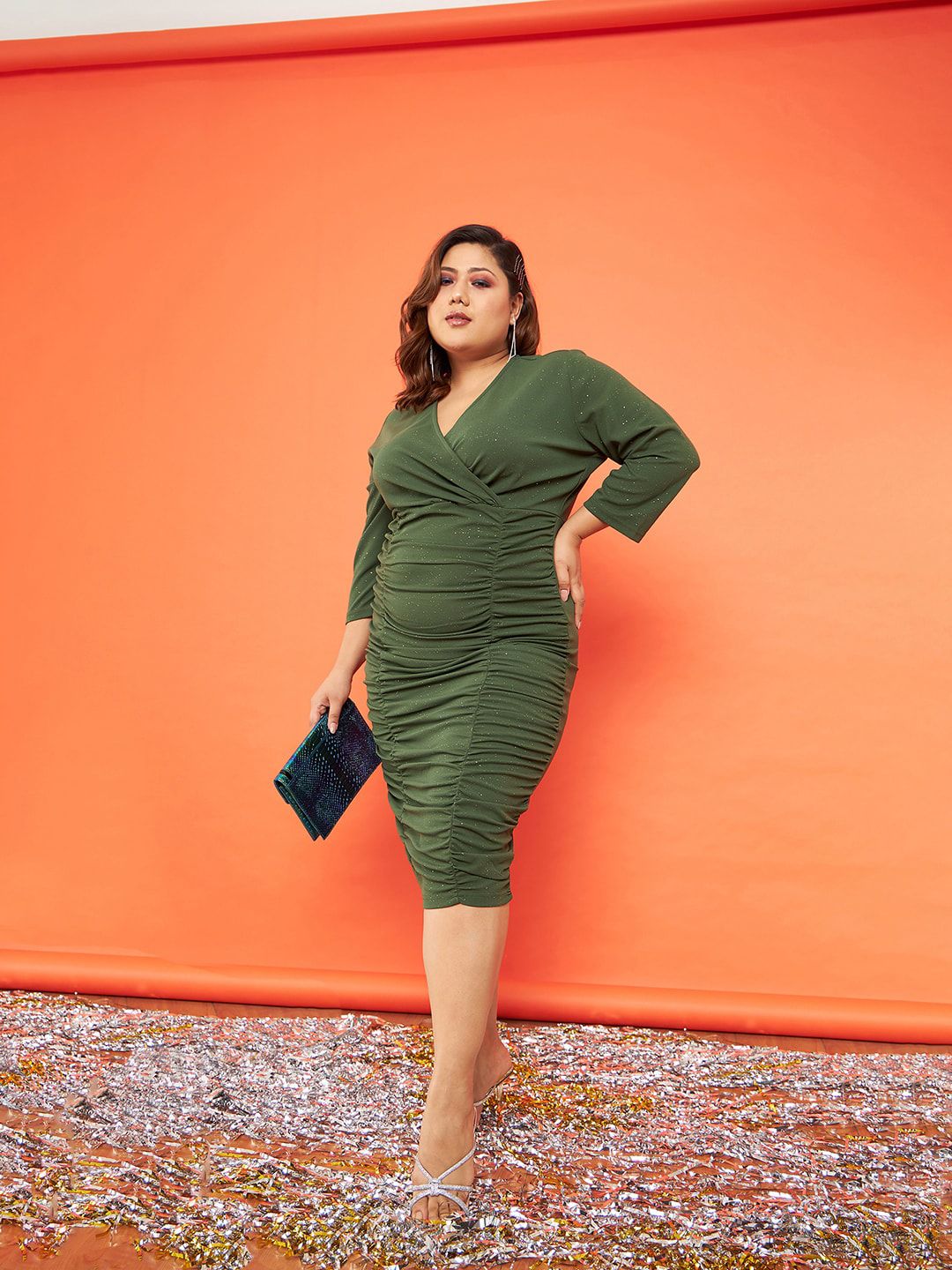 SASSAFRAS Curve Plus Size Bodycon Midi Dress