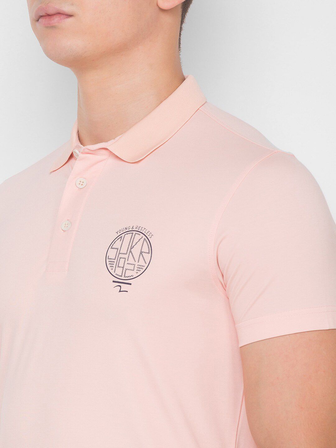 SPYKAR Men Pink Applique Slim Fit T-shirt