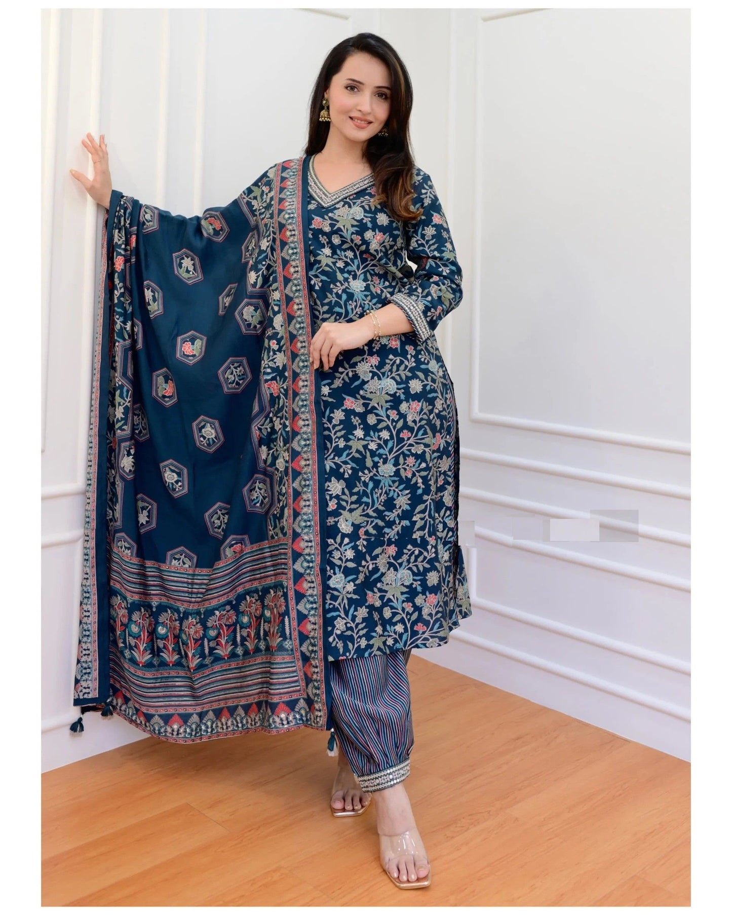 KALINI Women Floral Printed Tiered Kurta with Salwar & With Dupatta