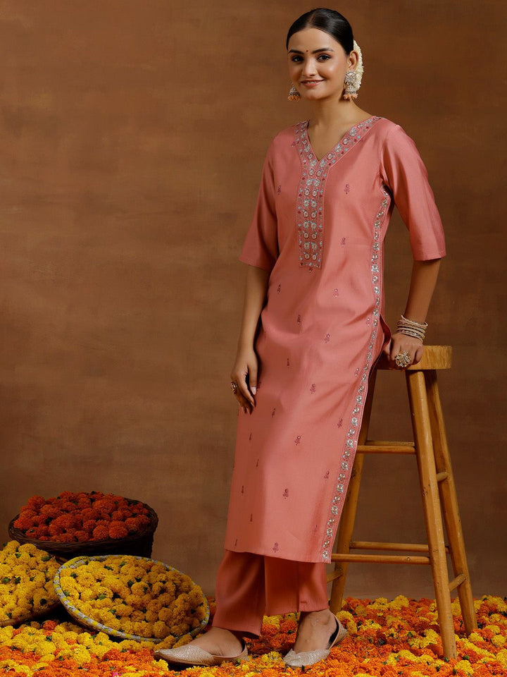 Libas Ethnic Motifs Floral Embroidered Straight Kurta with Trousers