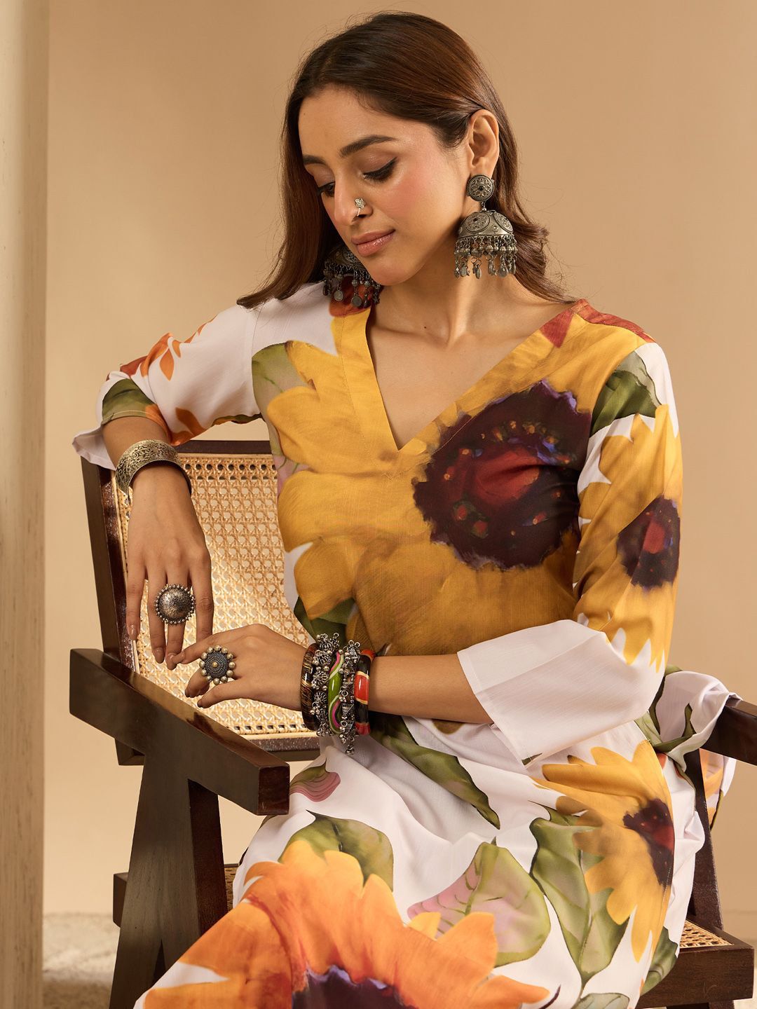 Indo Era Women Floral Printed Regular Kurta with Trousers