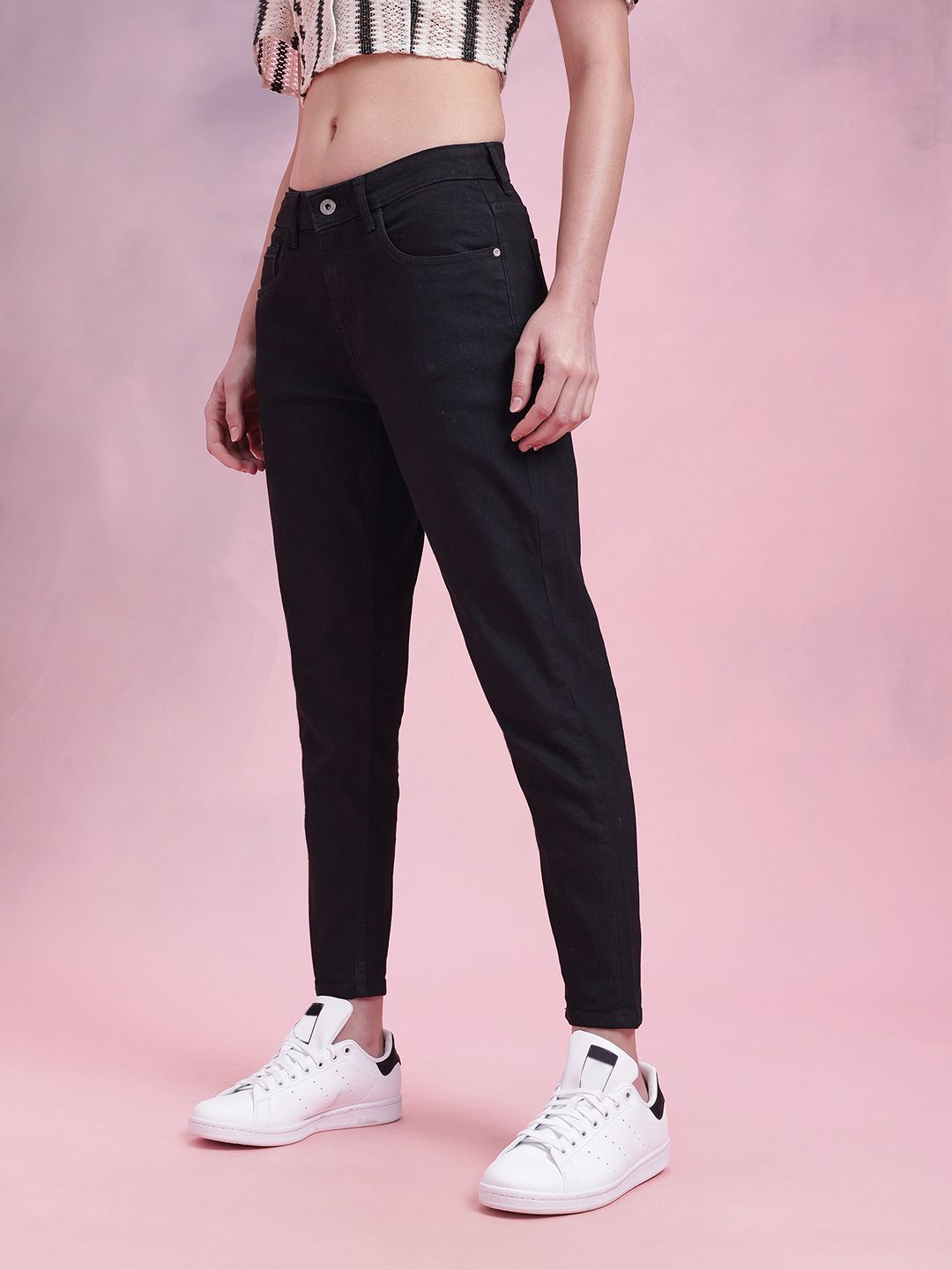 DressBerry Women Mid-Rise Stretchable Mom Fit Jeans