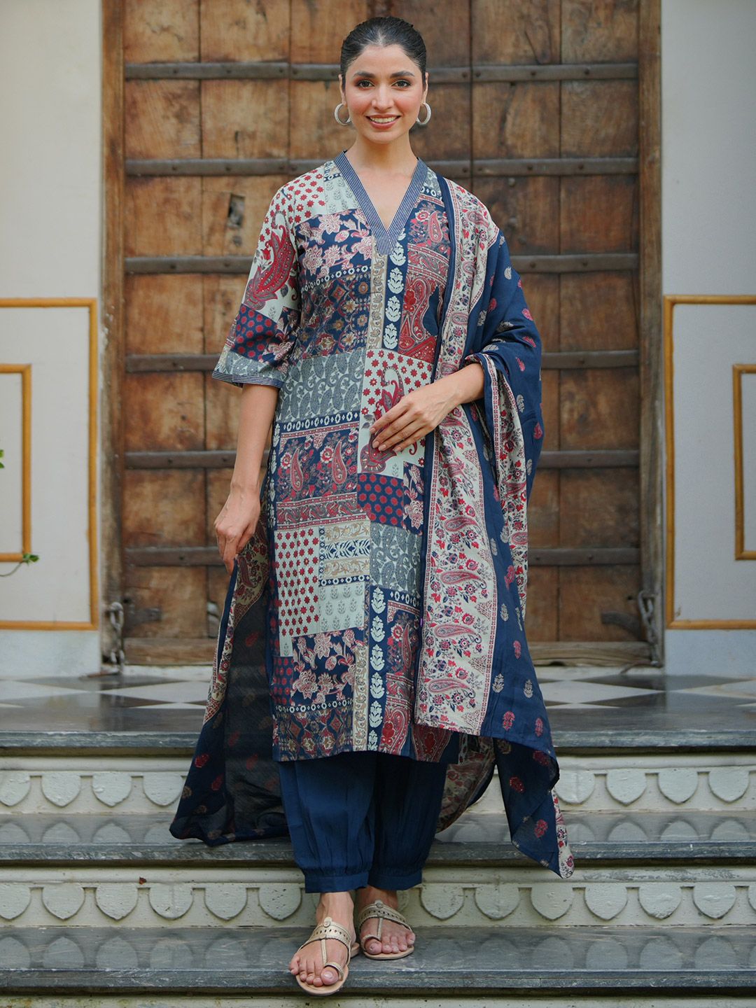 Libas Floral Printed Kurta with Salwar & With Dupatta