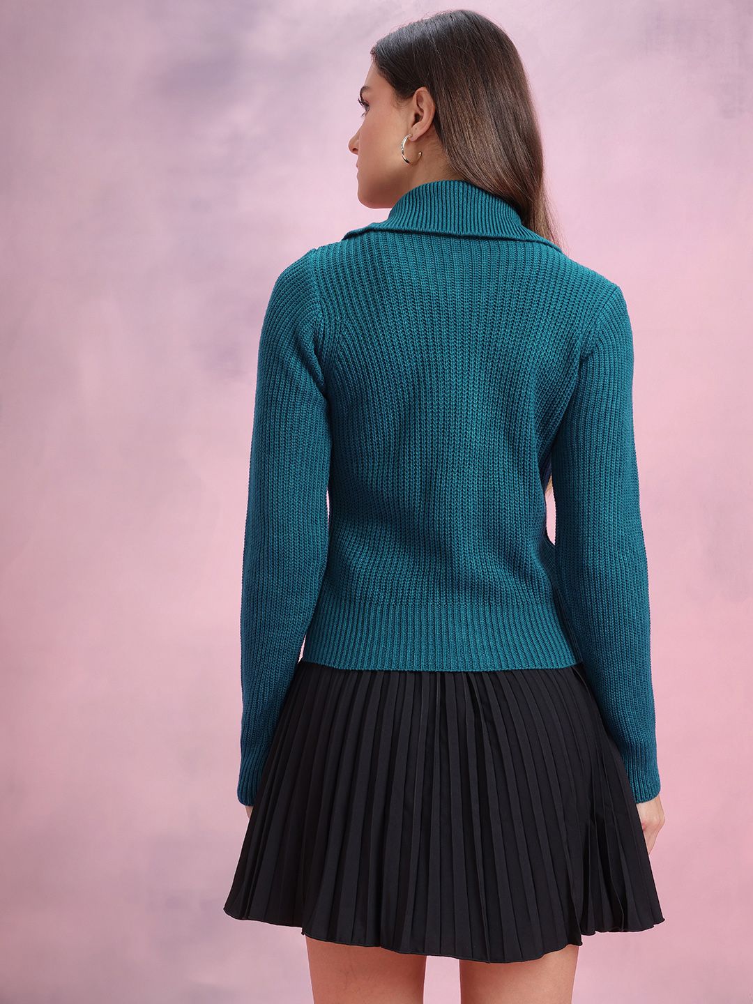 DressBerry Acrylic Cardigan