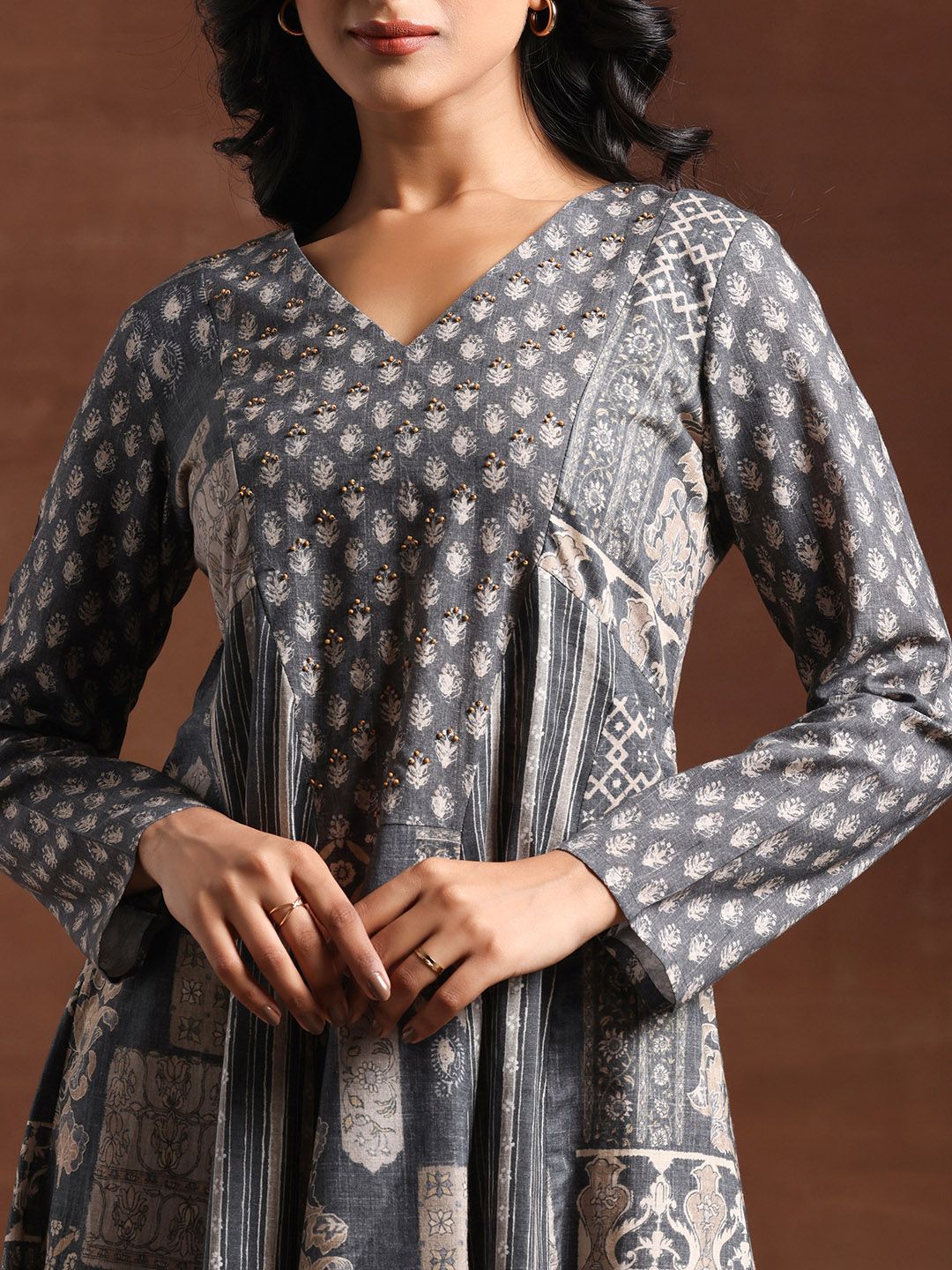 Libas Floral Print V-Neck Linen Maxi Dress