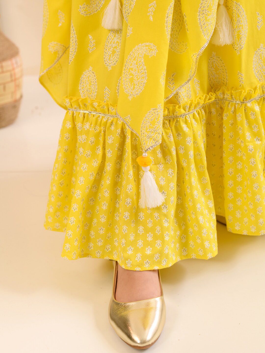 pspeaches Girls Ethnic Motifs Printed Fit & Flare Maxi Ethnic Dress with Dupatta & Belt