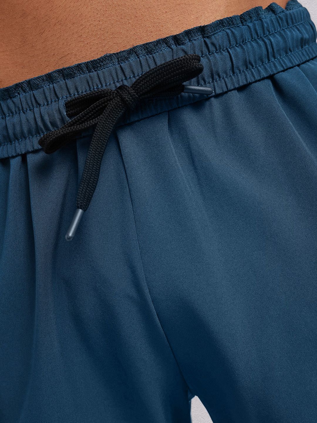 HRX by Hrithik Roshan Men Contrast Stitch Training Shorts