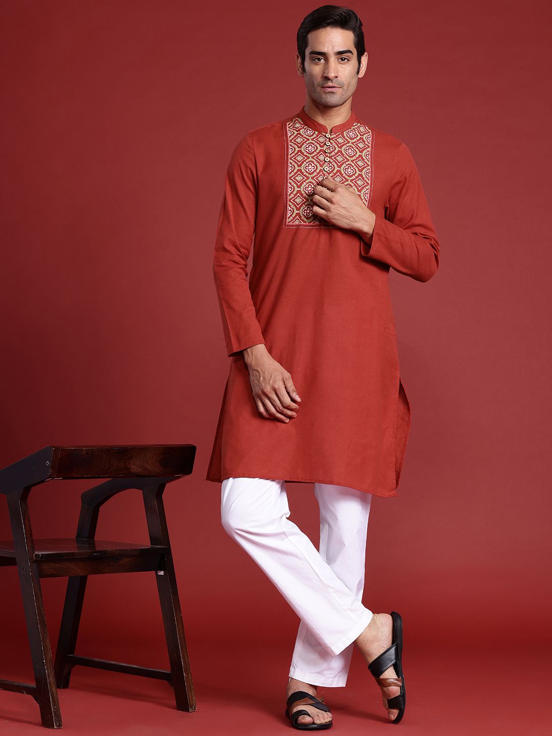 Anouk Men Yoke Design Cotton Linen Indie Prints Kurta
