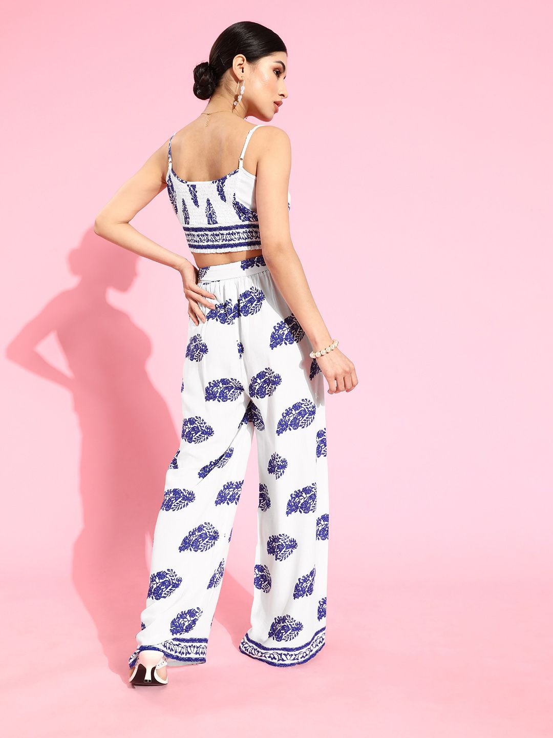 Berrylush Women Classic White Printed Co-ords Jumpsuit