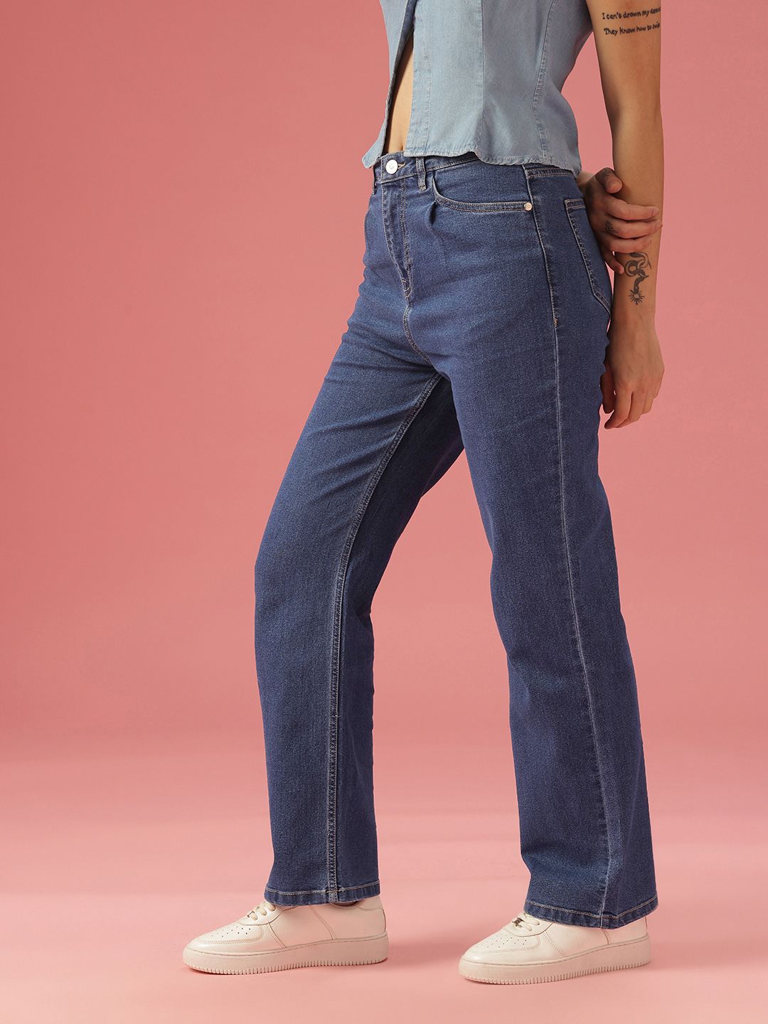 DressBerry Women Straight Fit High-Rise Light Fade Stretchable Jeans