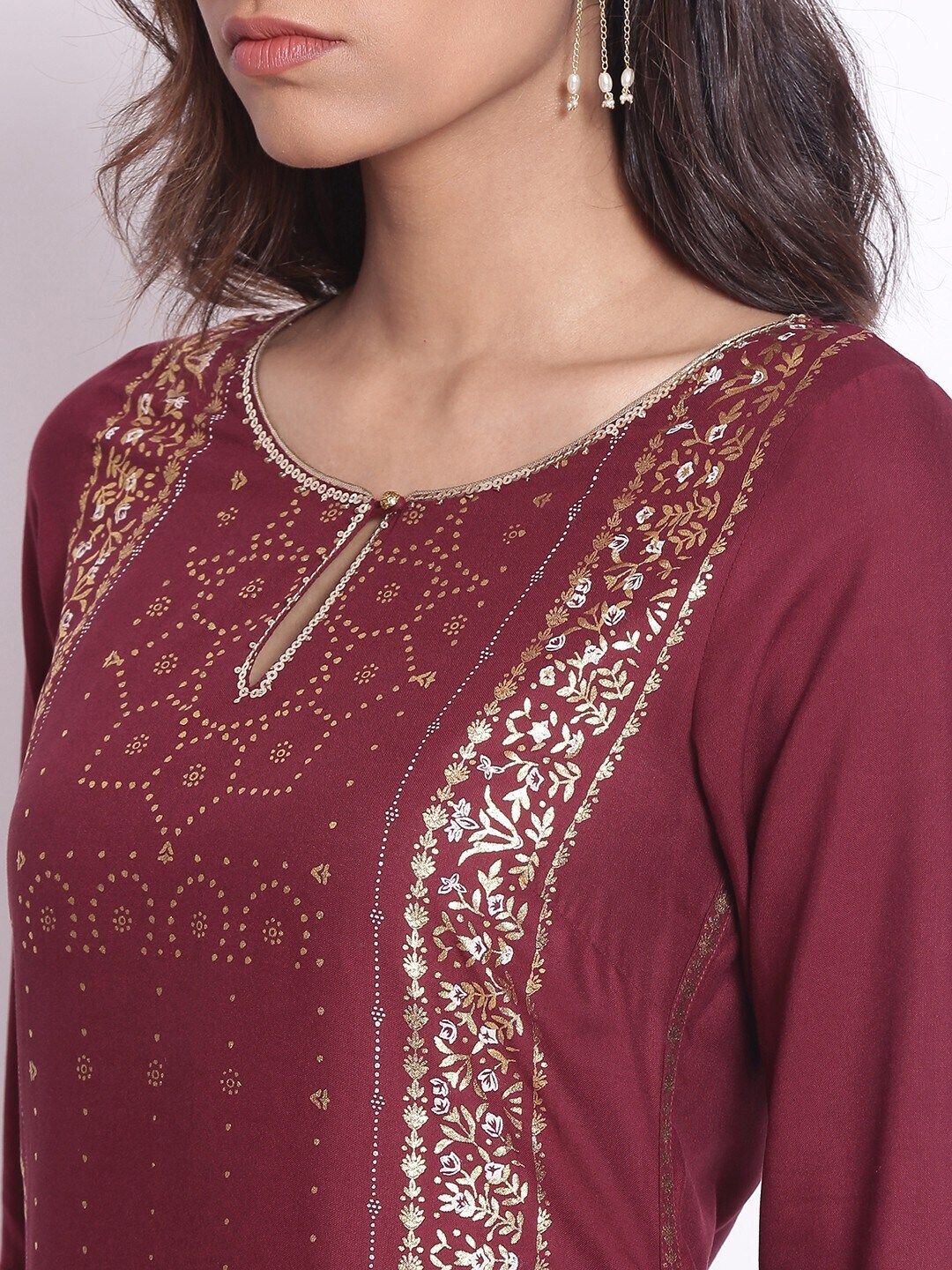 W Women Maroon Floral Printed Keyhole Neck Kurta