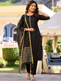 Vishudh Black & Gold Toned Round Neck Straight Kurta & Trousers With Dupatta