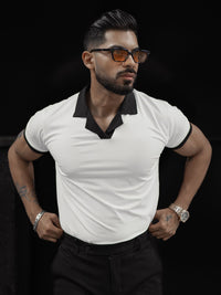 Powerlook Men Solid Polo Collar Cotton T-shirt