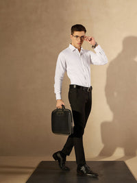 DENNISON Men Smart Spread Collar Solid Formal Shirt