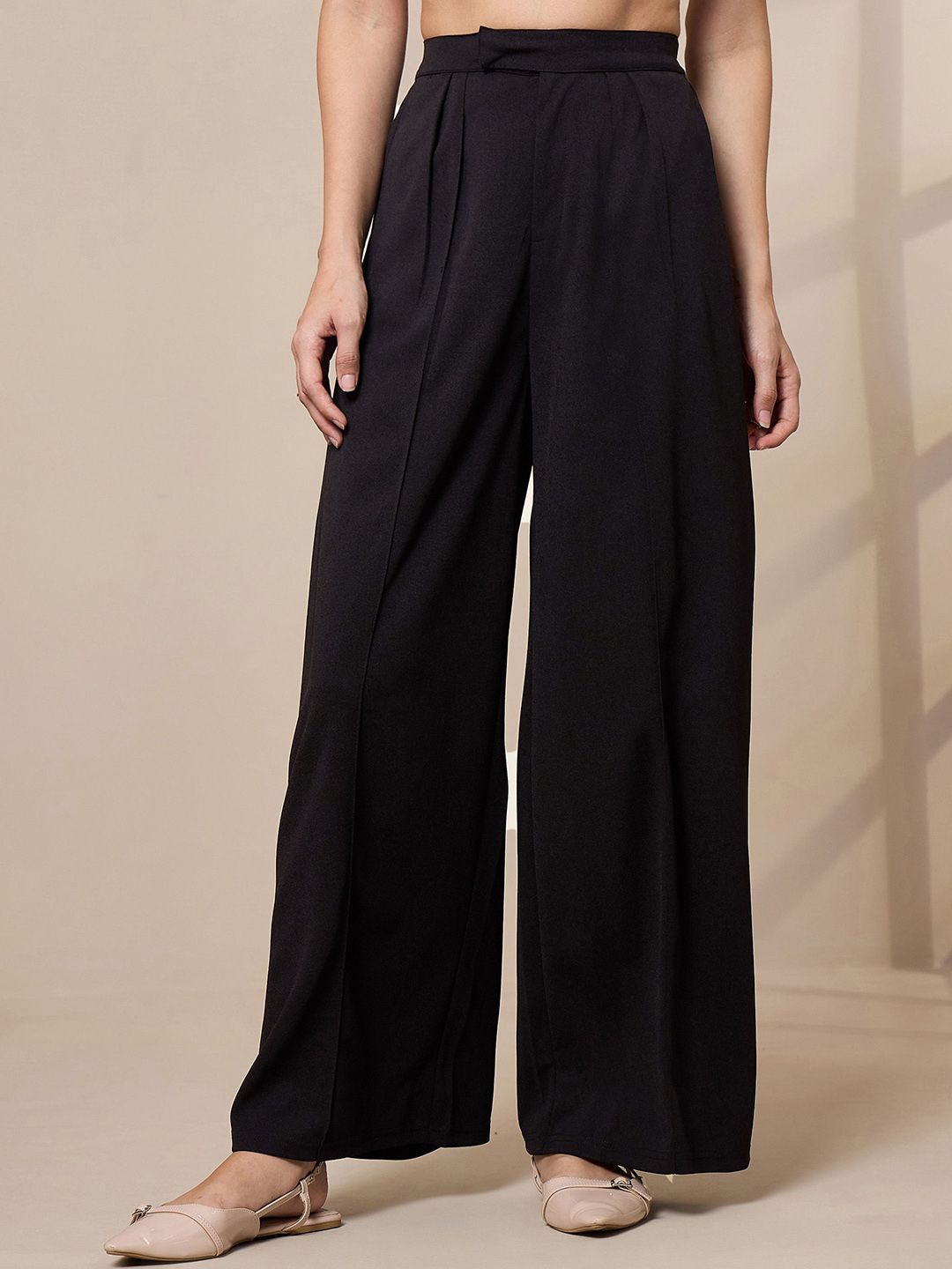 SASSAFRAS worklyf Women Relaxed Straight Leg Pleated Trousers