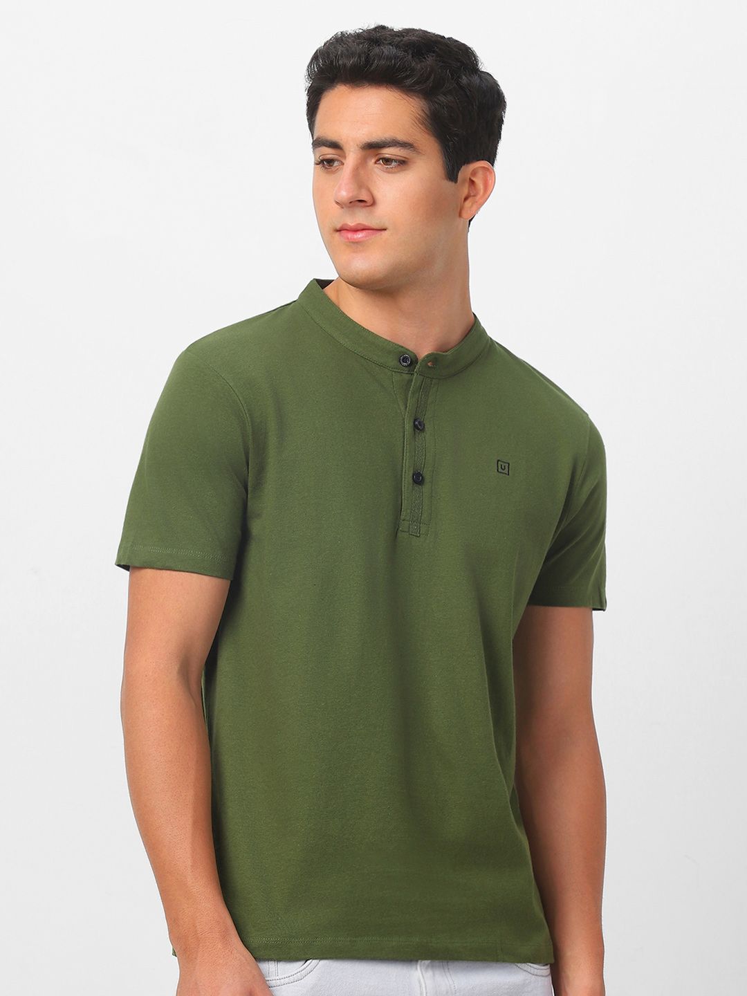 Urbano Fashion Men Olive Green Solid Slim Fit Mandarin Collar Pure Cotton T-shirt