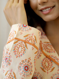 SANSKRUTIHOMES Women Cream-Coloured & Red Printed Pure Cotton Night suit