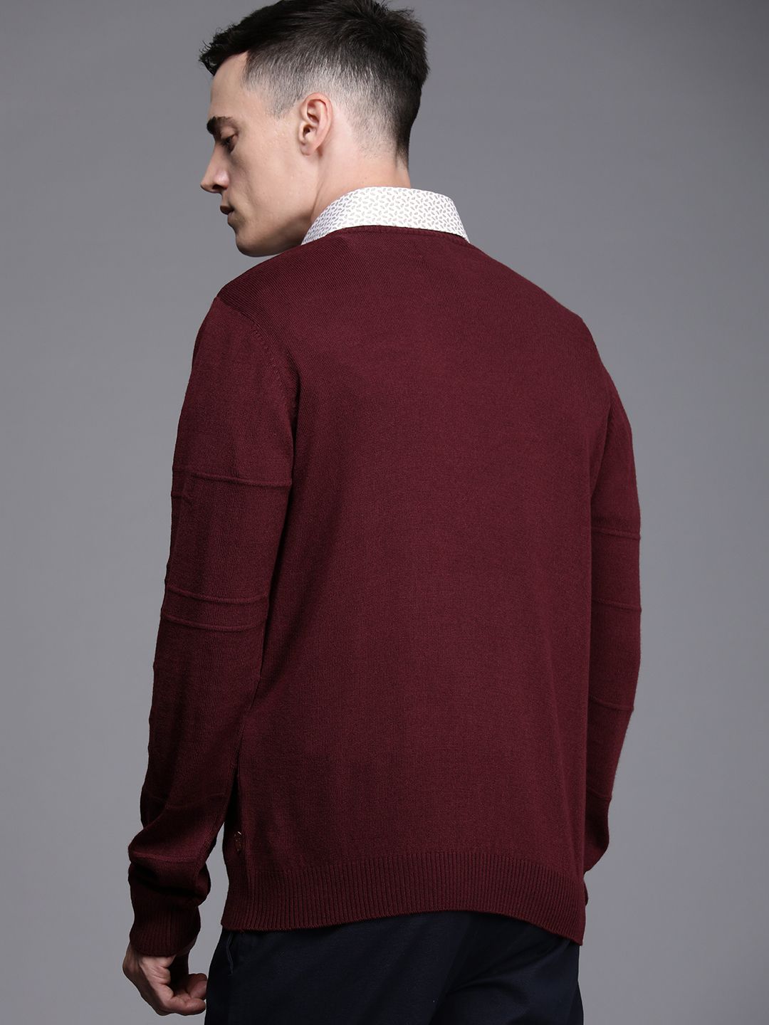 Raymond Men Maroon Striped Pullover
