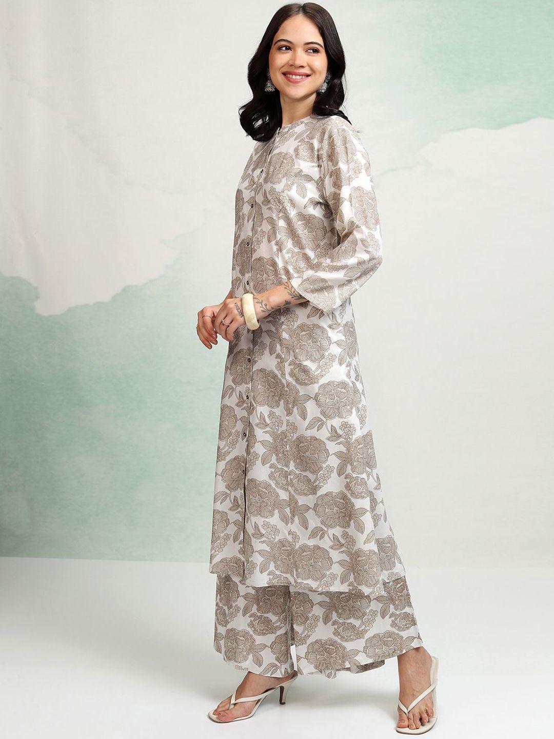 Vishudh Floral Printed Panelled Kurta with Palazzos