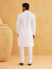 SOJANYA Geometric Embroidered Mandarin Collar Straight Pure Cotton Kurta