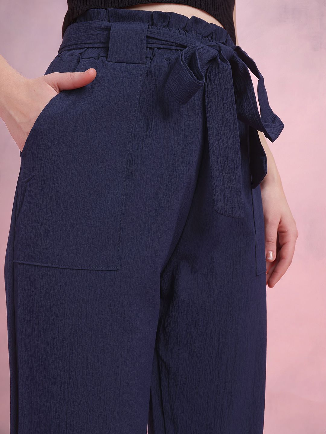 DressBerry Women Crinkled Belted Trousers